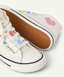 Baskets fille blanches imprimé cœur