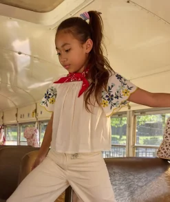 Blouse fille droite écrue brodée