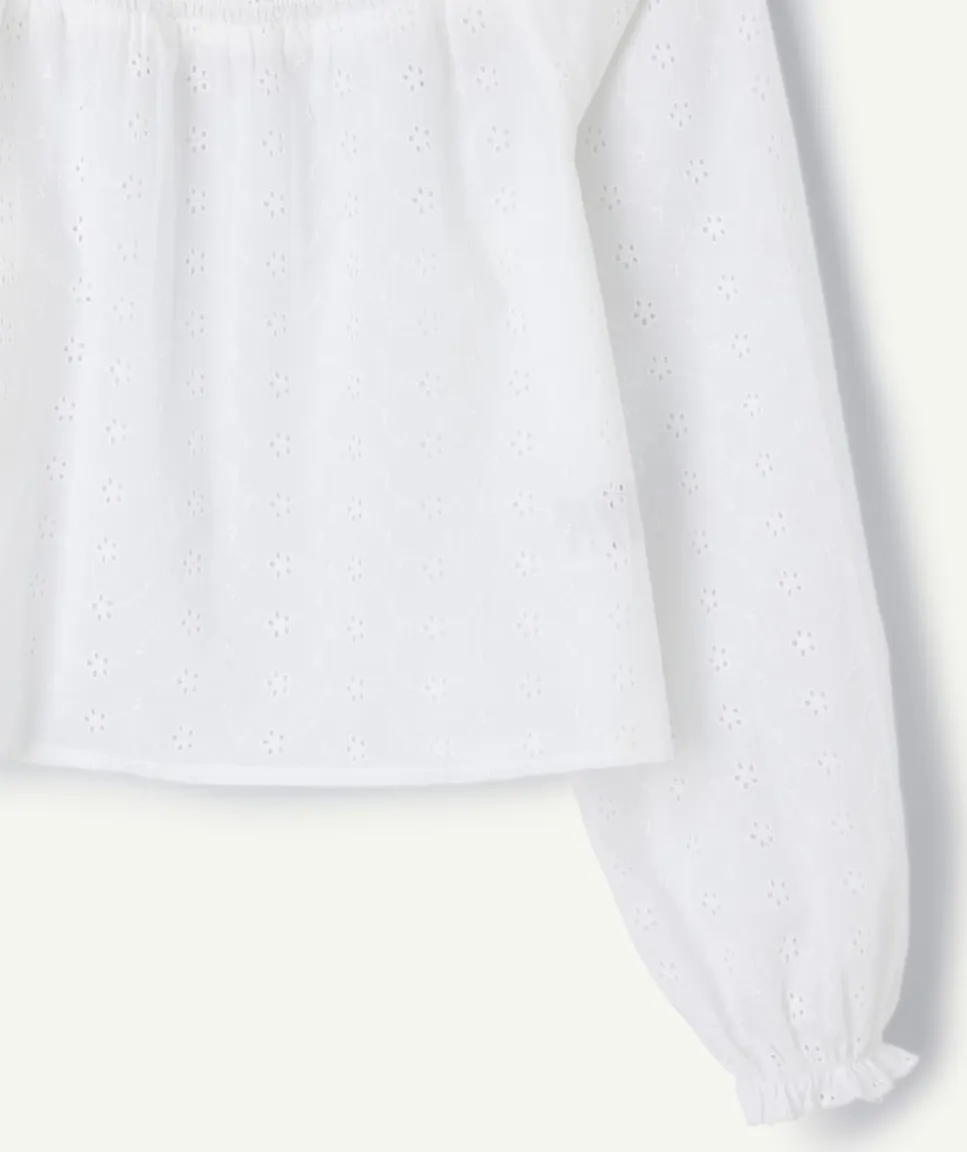Blouse fille oversize blanche en broderie