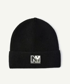 Bonnet garçon noir maille côtelée patch