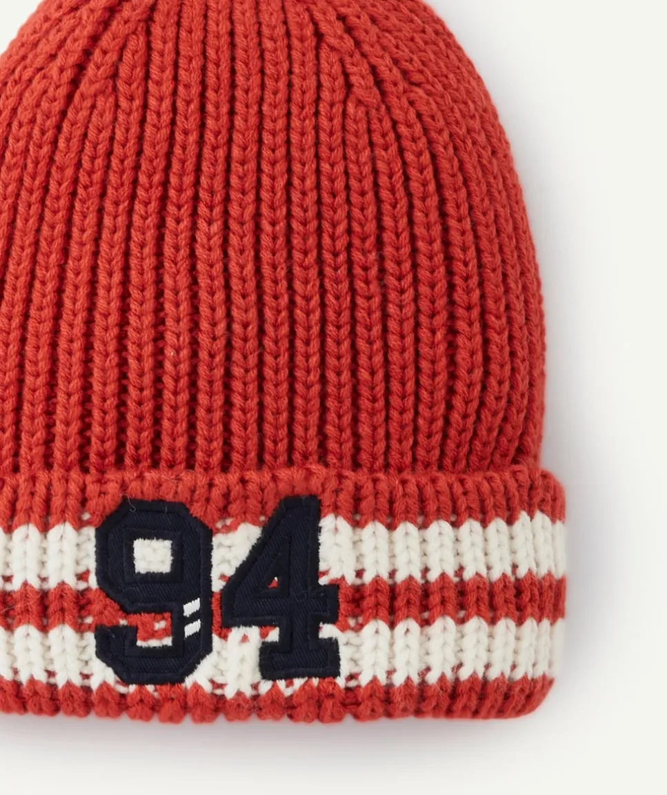Bonnet garçon rouge à rayures et chiffre