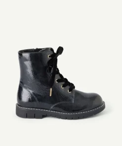 Bottines fille noires vernies à lacets