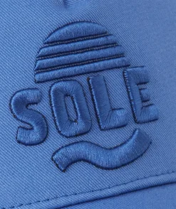 Casquette garçon en coton bleu avec message sole brodé