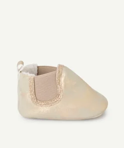 Chaussons bébé fille couleur dorée et pailletés