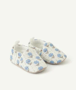 Chaussons bébé fille imprimé floral matelassé