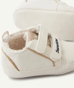 Chaussons style baskets bébé blanche avec paillettes