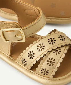 Chaussures bébé fille couleur dorée