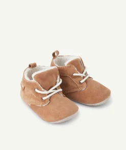 Chaussures bébé garçon en cuir couleur beige