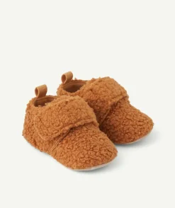 Chaussures bébé garçon en fausse fourrure marron