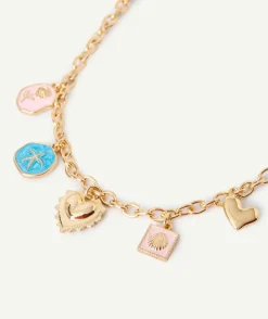 Collier avec breloques couleur dorée