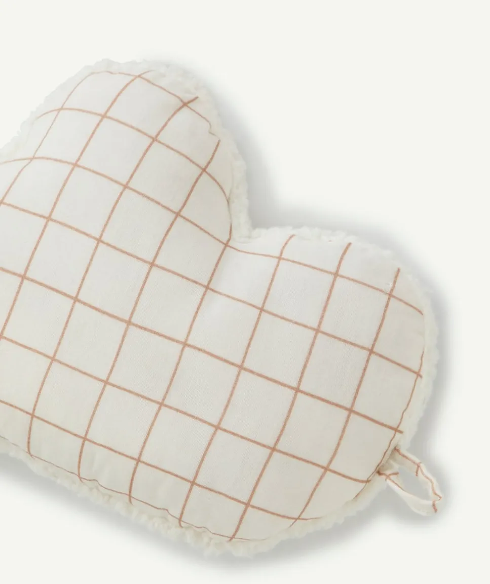 Coussin de décoration nuage blanc et imprimé carreaux