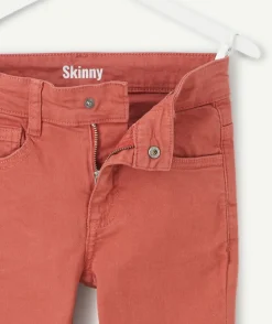 Jean garçon skinny rouge