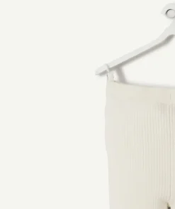Legging bébé fille en coton bio écru côtelé avec boutons