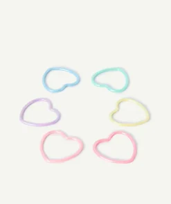 Lot de 6 bracelets fille en forme de coeurs colorés