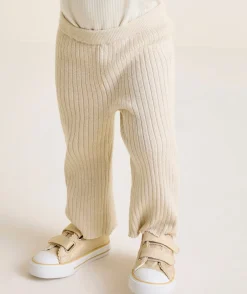 Pantalon droit bébé fille en maille côtelé écru avec fil couleur dorée