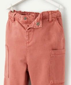 Pantalon relax bébé garçon en fibres recyclées rose avec poches