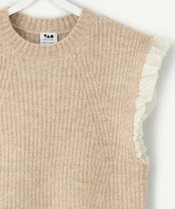 Pull sans manches fille maille beige volant