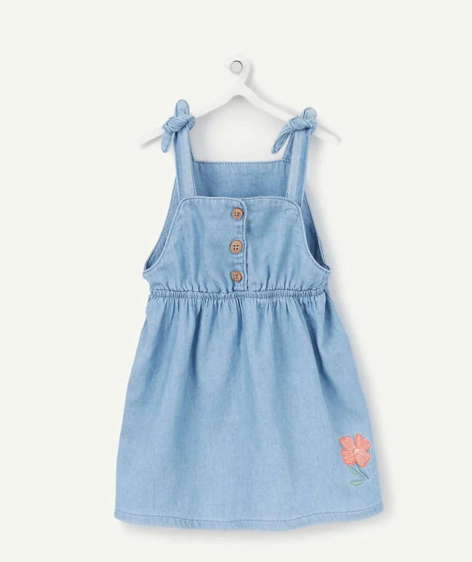 Robe bébé fille en denim léger et lower impact bleu avec broderie fleur