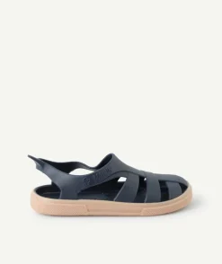 Sandales bébé fille pour la plage bleu marine