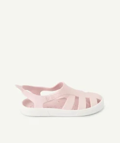 Sandales enfant pour la plage vieux rose