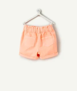 Short bébé fille couleur pêche