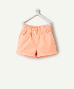 Short bébé fille couleur pêche