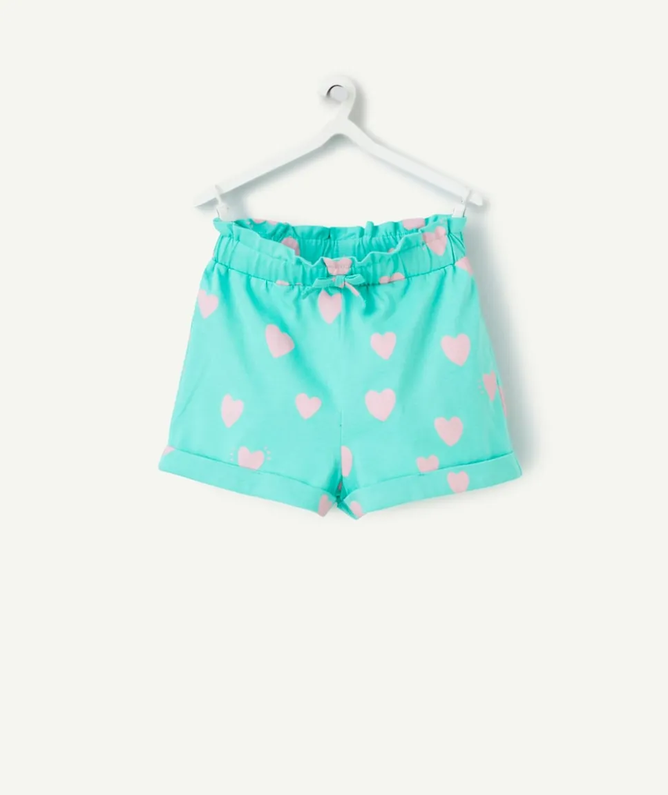 Short bébé fille en coton biologique vert et imprimé avec coeurs roses