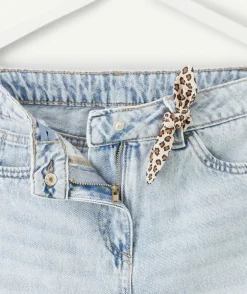 Short fille en denim bleu clair
