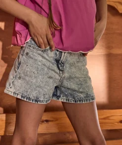 Short fille jean avec studs