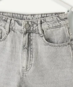 Short fille mom jean gris