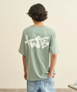 T-shirt garçon oversize vert clair