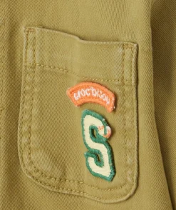 Veste bébé garçon en fibres recyclées verte avec poches et patchs